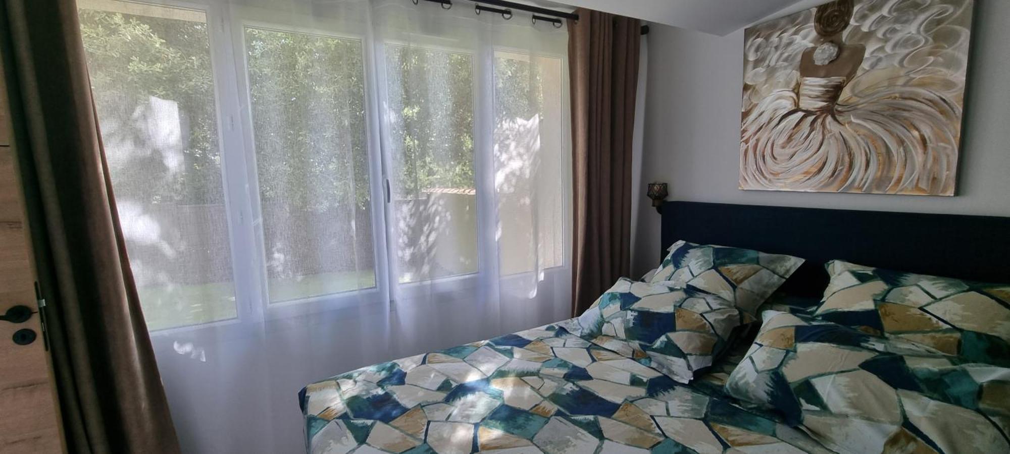 Aparthotel Les Bois De Zola Entre Provence Et Luberon Saint-Esteve-Janson Zewnętrze zdjęcie